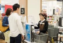 Groceteria Cashiers needed in Canada